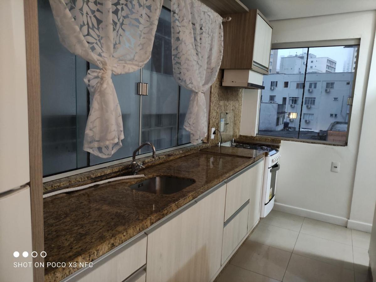 Ap. Frente Mar Balneario Camboriu
