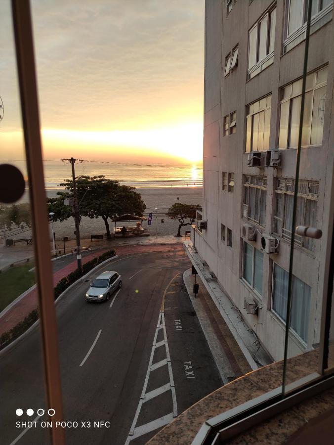 Ap. Frente Mar * Balneario Camboriu
